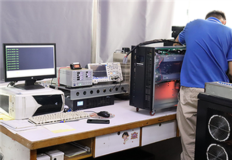 The Same Model Of Online UPS Can Provide Different Appearance And Functions